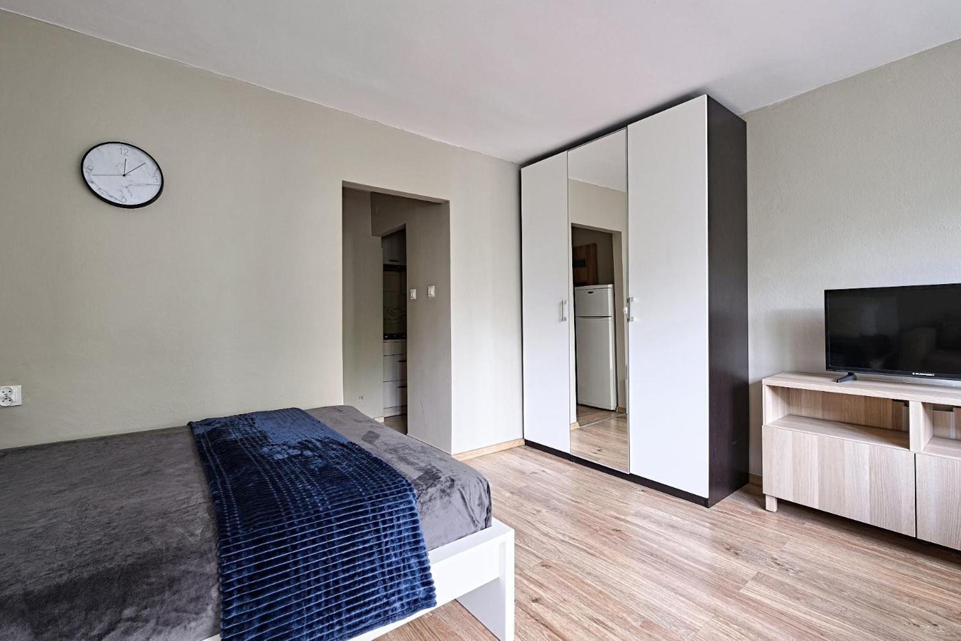 Urbannest - Cozy Studio - Bagno 7 Варшава Екстериор снимка